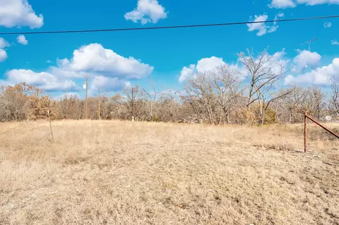 83 Baugh Rd, Gainesville, TX 76240 photo 5