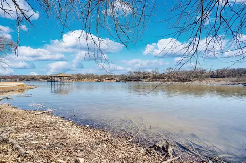 83 Baugh Rd, Gainesville, TX 76240 photo 6