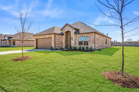 2895 Goldeneye Ln, Greenville, TX 75402