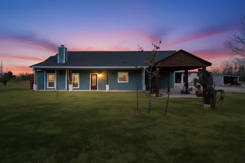 731 Santa Fe Ln, Royse City, TX 75189