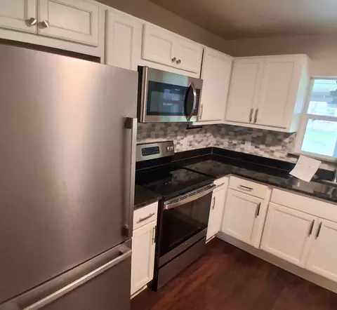 Kitchen - 2512 Monroe St, Commerce, TX 75428 photo 1 of 3