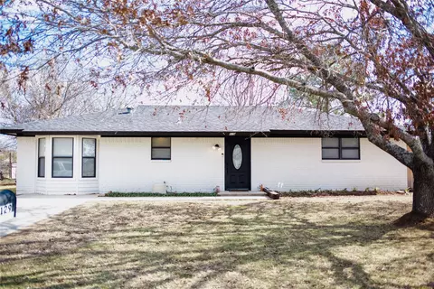 129 Bowie Cir, Brownwood, TX 76801