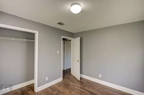 Bedroom - 9626 Highway 3, Plain Dealing, LA 71064 photo 2 of 3