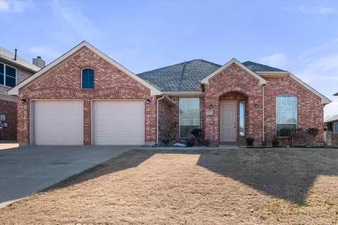 2414 Bowman Ave, Mansfield, TX 76063