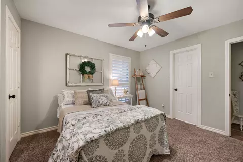 Bedroom - 3229 David Dr, Hurst, TX 76054 photo 3 of 3