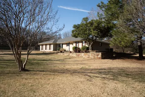 826 Indian Trl, Argyle, TX 76226 photo 2