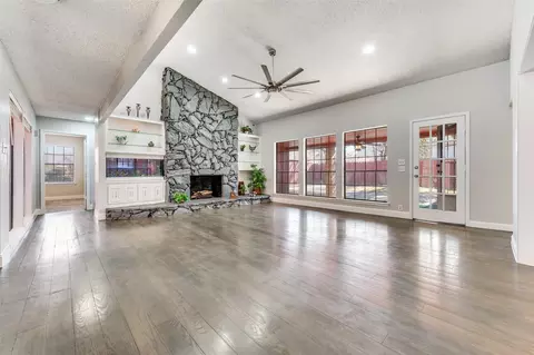 Living - 3808 E Runge Ct E, Irving, TX 75038 photo 1 of 7