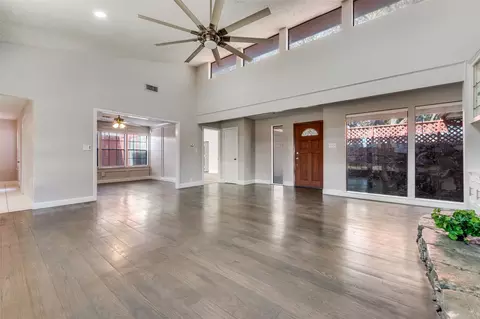 Living - 3808 E Runge Ct E, Irving, TX 75038 photo 3 of 7
