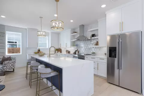710 W White Ave, Mckinney, TX 75069