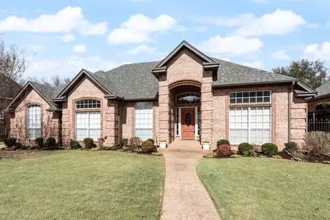 2404 Wilkes Dr, Colleyville, TX 76034