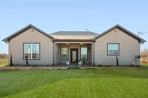5017 SW County Road 2404, Wortham, TX 76693