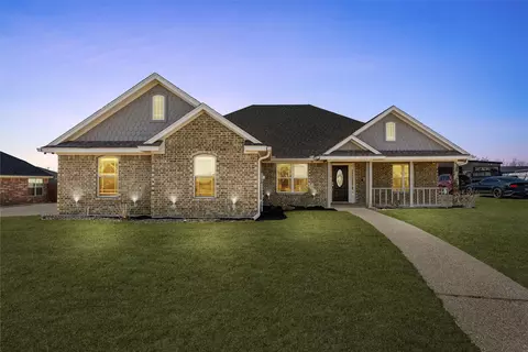 488 Hawkins Ct, Robinson, TX 76706