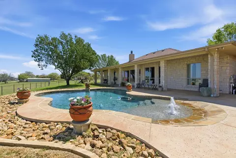 3601 Springfield Rd, Springtown, TX 76082