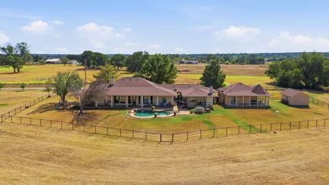 View/Area - 3601 Springfield Rd, Springtown, TX 76082 photo 5 of 5