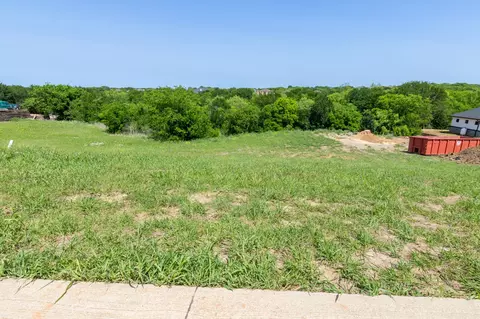 2833 Plume Ct, Cedar Hill, TX 75104
