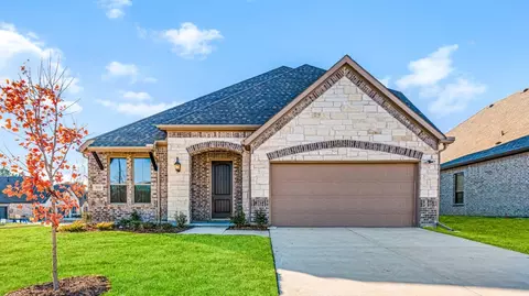 550 Cristo Range Dr, Greenville, TX 75402