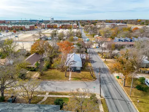 898 N Neblett St, Stephenville, TX 76401