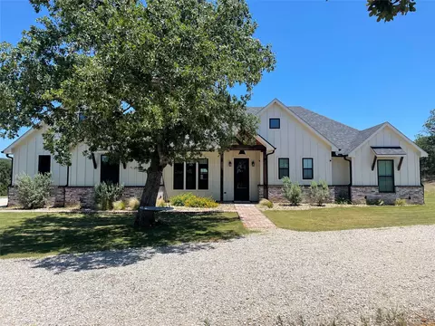 148 S Ranch Ln, Graham, TX 76450