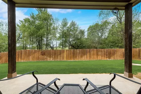 145 Fieldview Dr, Crandall, TX 75114
