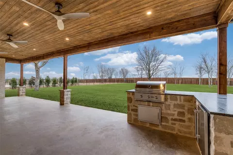 Exterior - 3516 Fairway Dr, Argyle, TX 76226 photo 5 of 8
