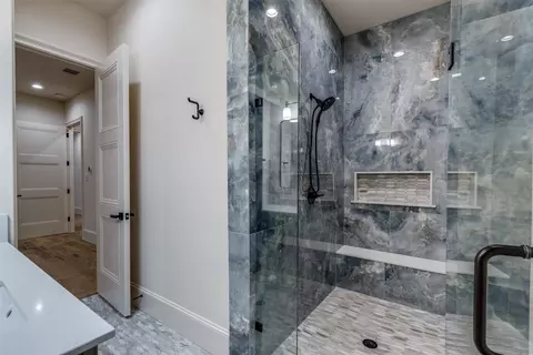 Bath - 3516 Fairway Dr, Argyle, TX 76226 photo 4 of 6