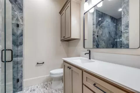Bath - 3516 Fairway Dr, Argyle, TX 76226 photo 3 of 6