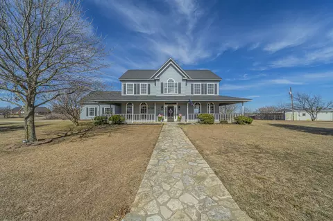 6438 Fm 4, Godley, TX 76044