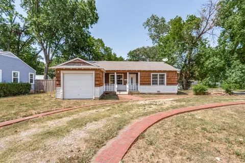 2505 Falls Dr, Dallas, TX 75211