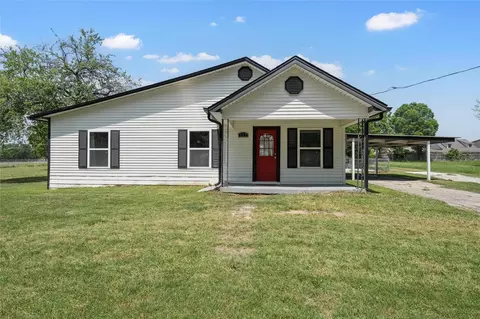 117 W Craven Ave, Lacy Lakeview, TX 76705