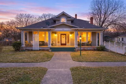 1529 W 4th Ave, Corsicana, TX 75110