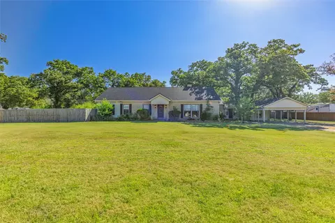 6304 Joe Ramsey Blvd E, Greenville, TX 75402