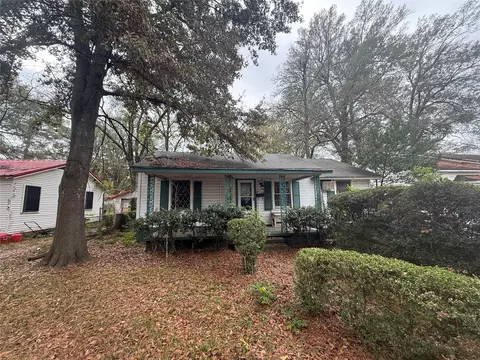 1625 W 18th St, Texarkana, TX 75501