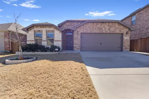 3745 Maroon Creek Rd, Aubrey, TX 76227