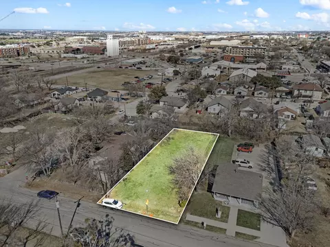 6734 Pecan St, Frisco, TX 75034