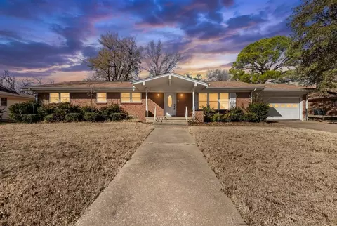 5606 New Haven St, Greenville, TX 75402