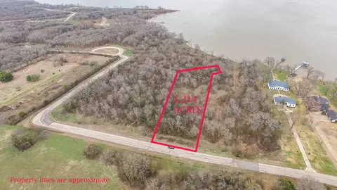8615 Southern Shore Ct, Kemp, TX 75143