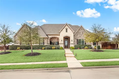 816 Gallant Fox Trl, Keller, TX 76248