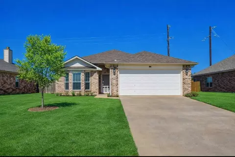 3511 Austin St, Gainesville, TX 76240