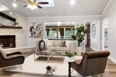 1140 Stoney Creek Dr, Cedar Hill, TX 75104