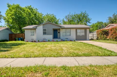 837 Yale Ave, Lewisville, TX 75057