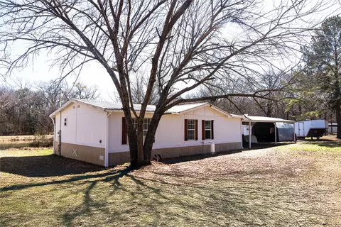 2448 County Road 2125, Ivanhoe, TX 75447