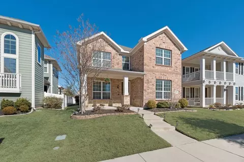 1425 Bull St, Aubrey, TX 76227