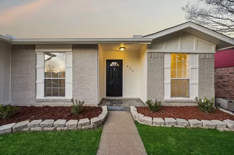 923 Roaming Road Dr, Allen, TX 75002