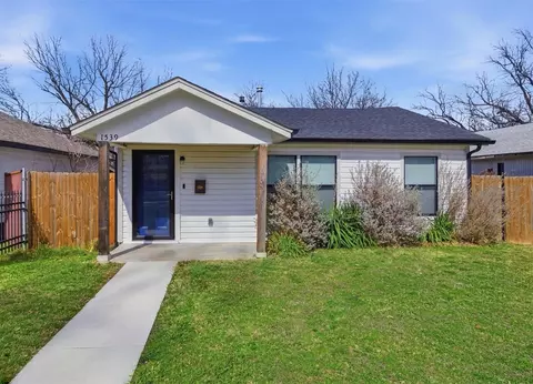 1539 E Woodin Blvd, Dallas, TX 75203