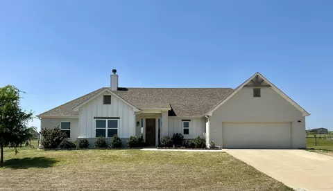 10251 Finch Rd, Sanger, TX 76266