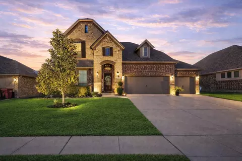 320 Sherbrook St, Van Alstyne, TX 75495