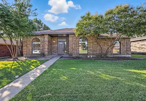 3416 Aster Ln, Rowlett, TX 75089