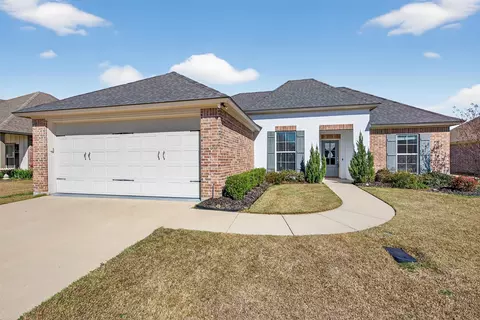 2134 Silverwood Dr, Shreveport, LA 71118