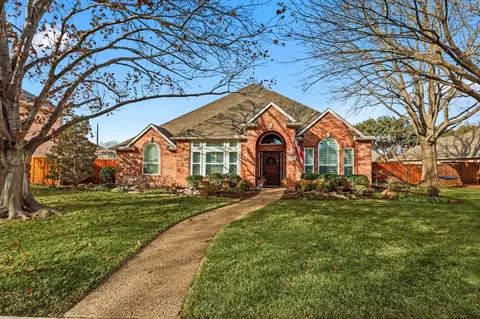 340 Park Valley Dr, Coppell, TX 75019