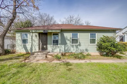 5032 Hartford Dr, River Oaks, TX 76114